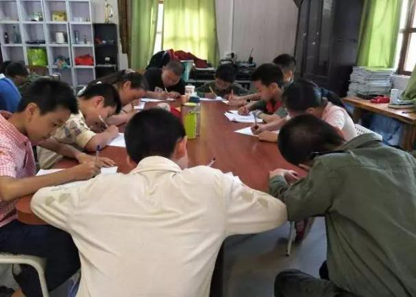 学中的亲子游学中得到全面提升不朽情缘首页少儿财商可在玩(图4)