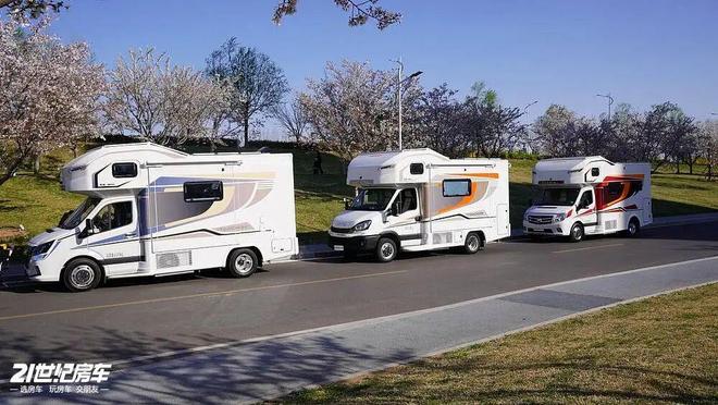 房车：以“无极”之名定义全场景舒适旅居不朽情缘平台推荐北京首钢房车展｜大驰(图7)